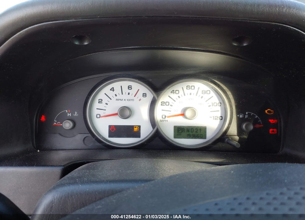 2005 FORD ESCAPE XLT VIN: 1FMYU03155DA02088