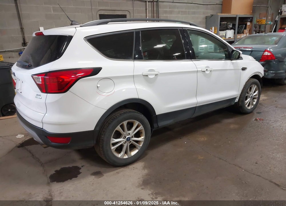 2019 FORD ESCAPE SEL VIN: 1FMCU9HD1KUA93518