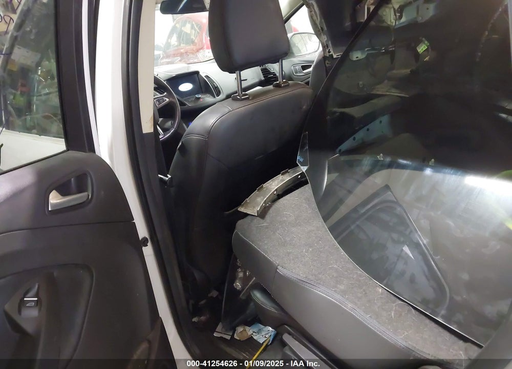 2019 FORD ESCAPE SEL VIN: 1FMCU9HD1KUA93518