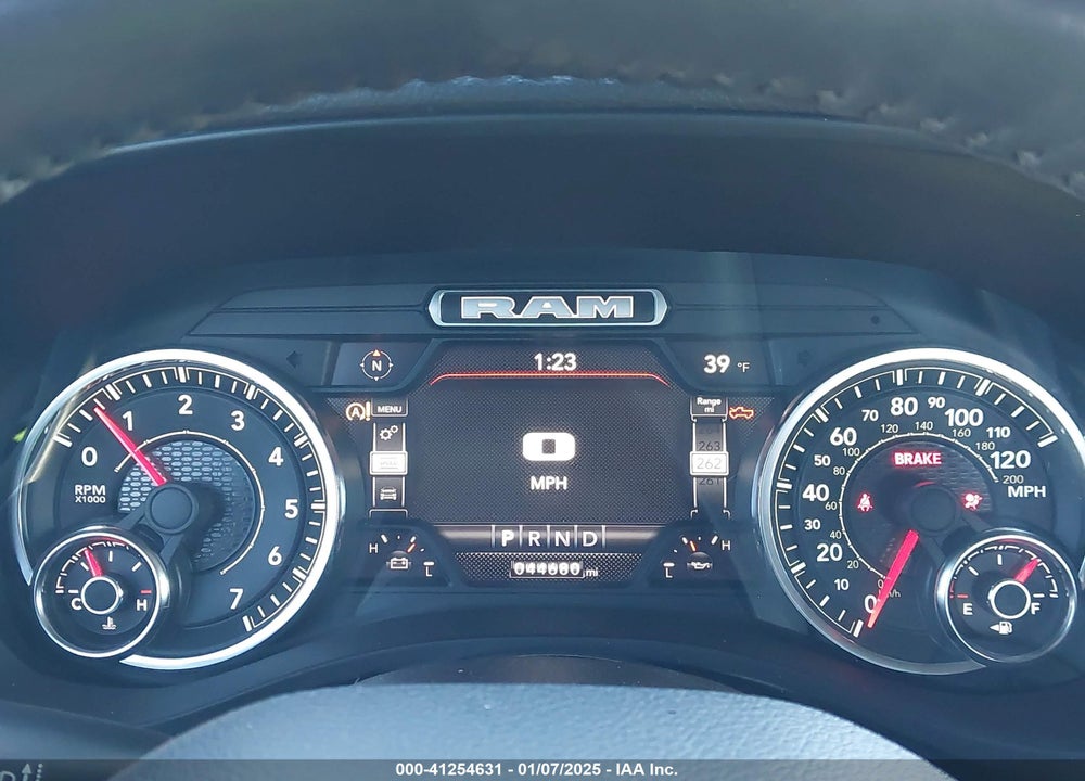 2023 RAM 1500 VIN: 1C6RREFT3PN552527