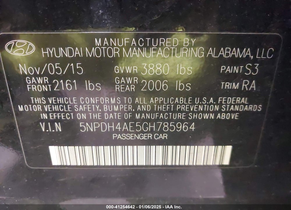 2016 HYUNDAI ELANTRA VIN: 5NPDH4AE5GH785964