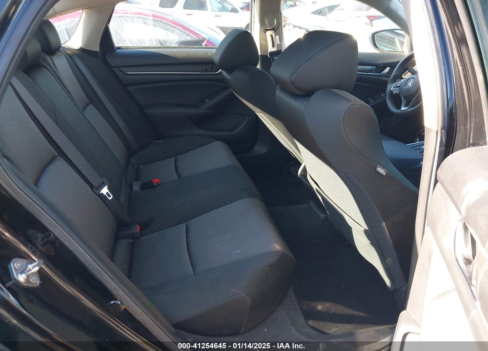 2019 HONDA ACCORD HYBRID VIN: 1HGCV3F15KA012319