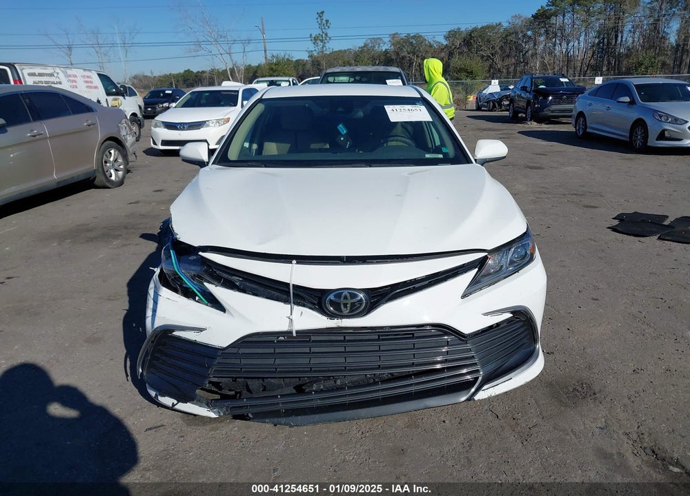 2021 TOYOTA CAMRY VIN: 4T1C11AK4MU590617