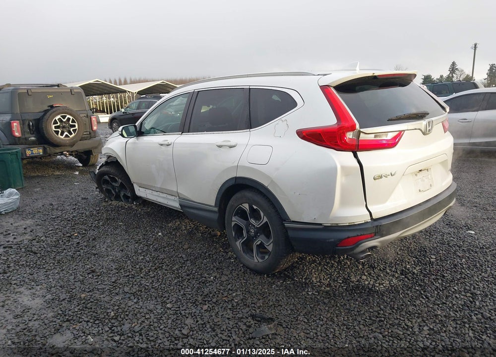 2017 HONDA CR-V TOURING VIN: 2HKRW2H91HH626871