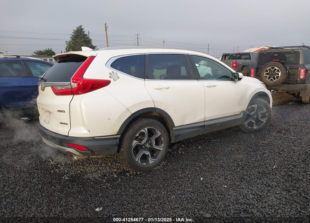2017 HONDA CR-V TOURING VIN: 2HKRW2H91HH626871