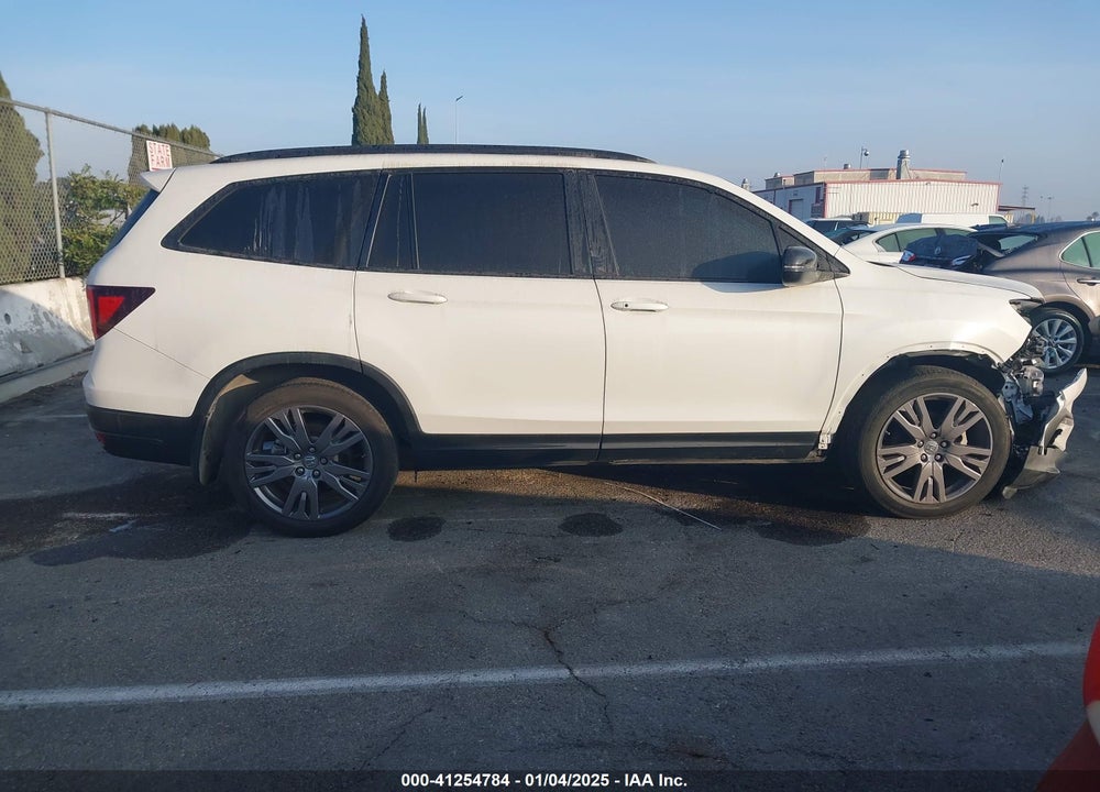 2022 HONDA PILOT 2WD SPORT VIN: 5FNYF5H31NB032820