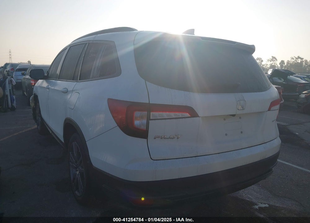2022 HONDA PILOT 2WD SPORT VIN: 5FNYF5H31NB032820