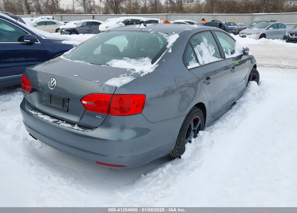 2014 VOLKSWAGEN JETTA VIN: 3VWD17AJ8EM362173