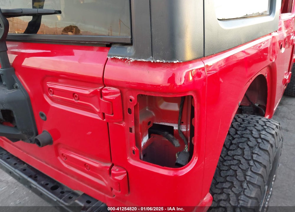 2022 JEEP WRANGLER 4XE UNLIMITED RUBICON 4X4 VIN: 1C4JJXR63NW206709