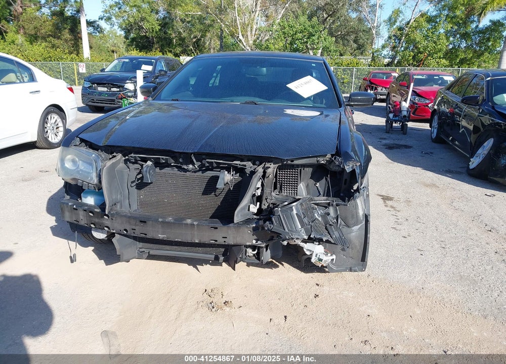 2014 CHRYSLER 300 300S VIN: 2C3CCABG5EH145305