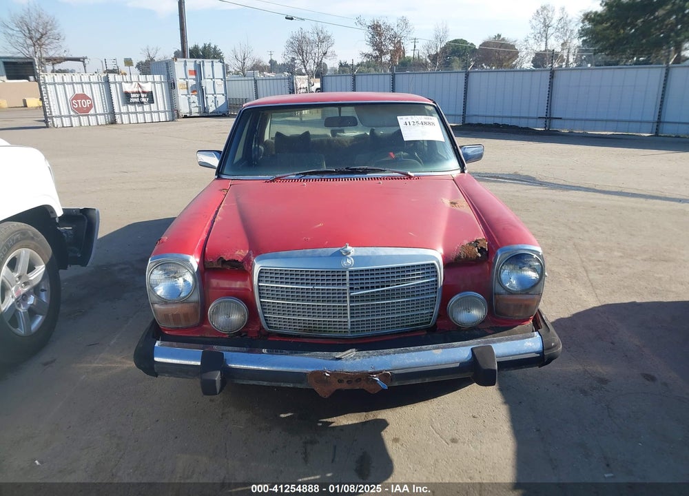 1976 MERCEDES-BENZ W123 VIN: 11511712124559