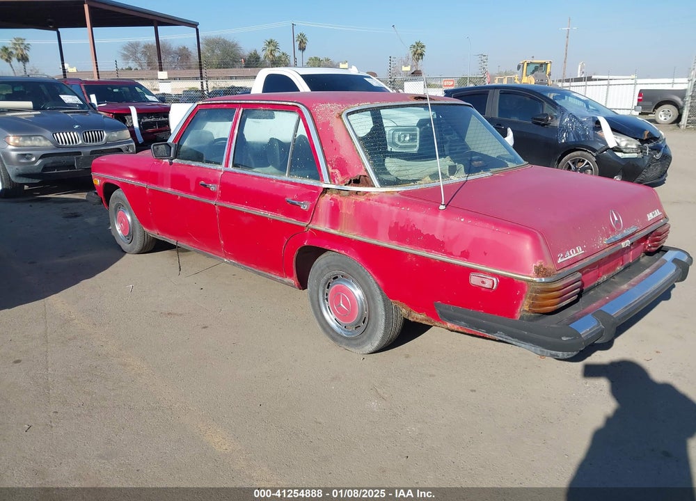 1976 MERCEDES-BENZ W123 VIN: 11511712124559