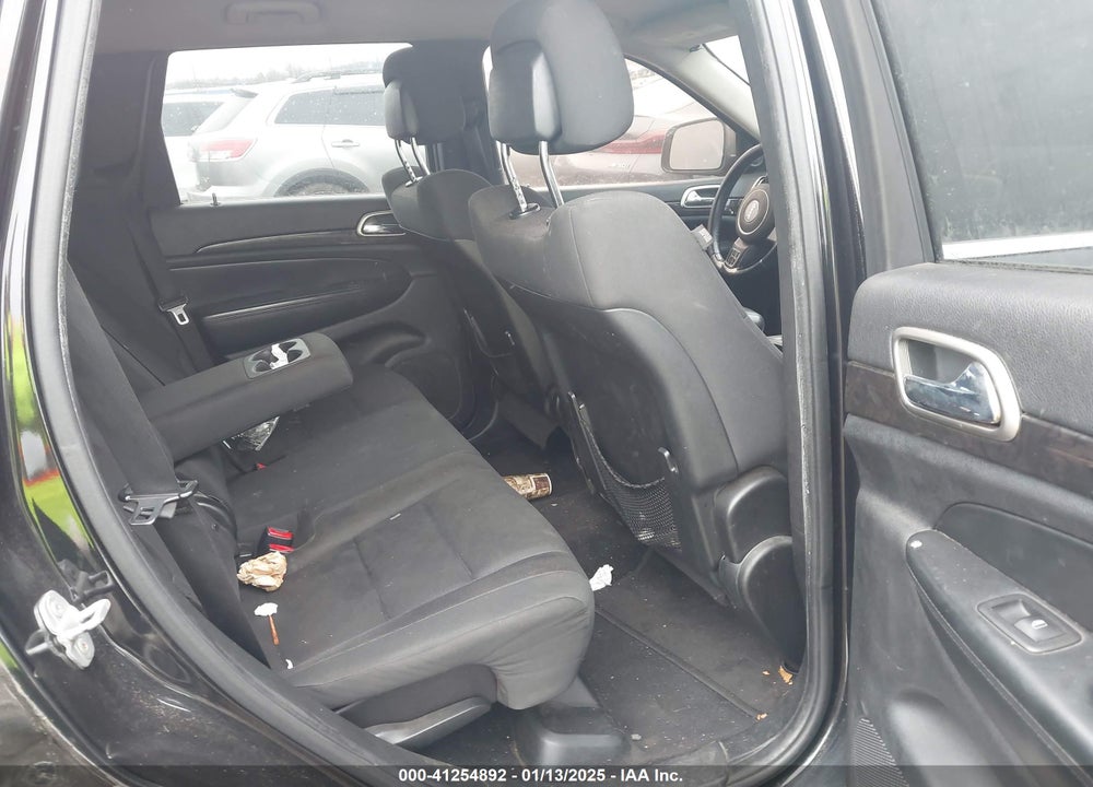 2011 JEEP GRAND CHEROKEE VIN: 1J4RR4GG8BC589673