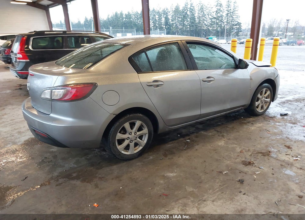 2010 MAZDA 3 I TOURING VIN: JM1BL1SF3A1140434