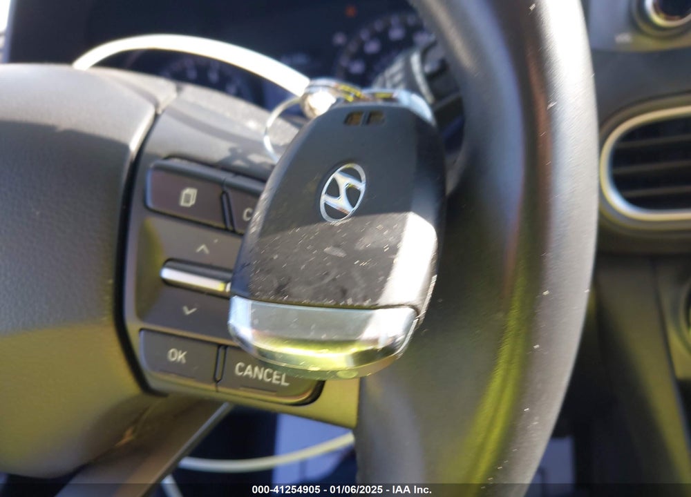 2019 HYUNDAI KONA LIMITED VIN: KM8K3CA57KU240262