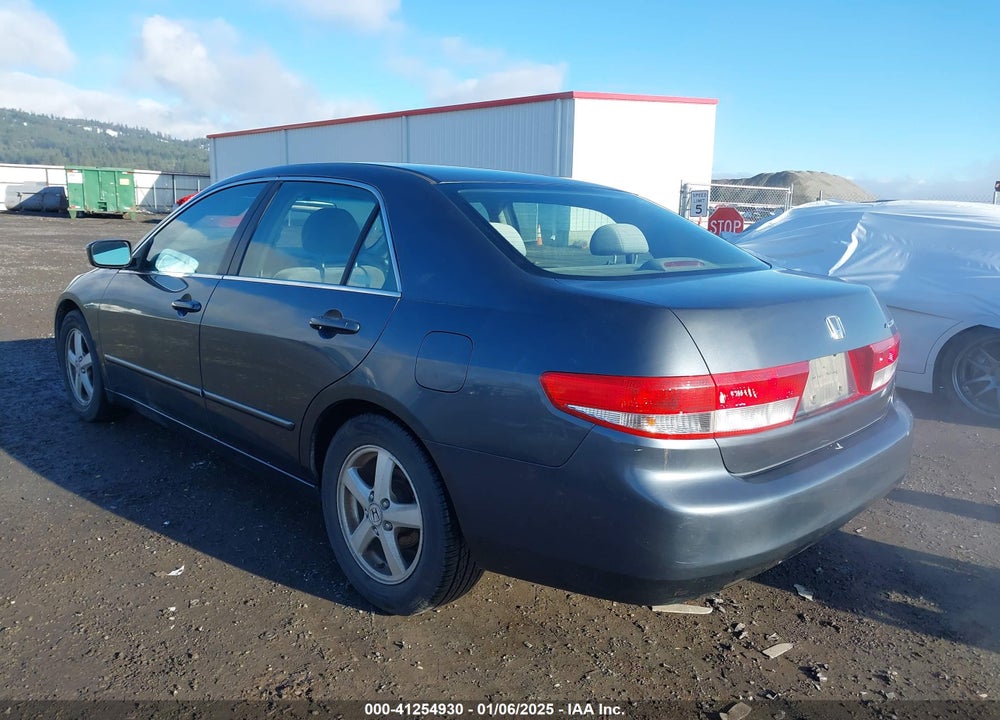 2003 HONDA ACCORD 2.4 EX VIN: JHMCM56683C034988