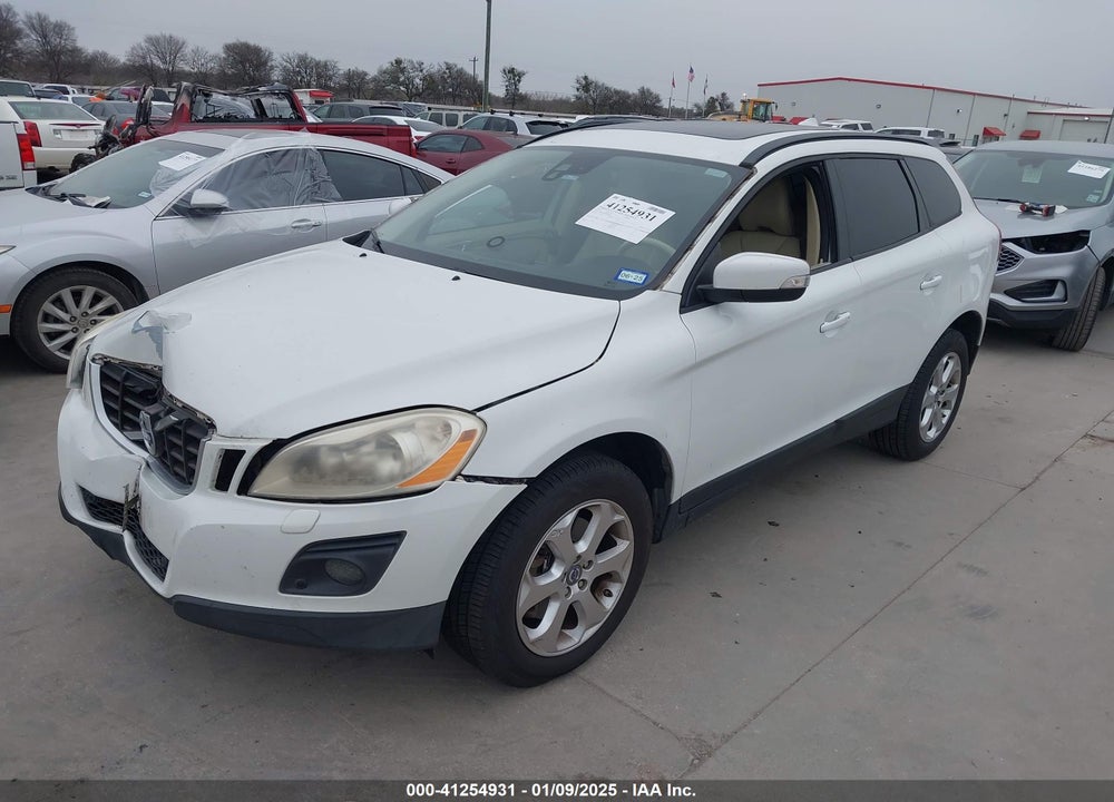 2010 VOLVO XC60 3.2 VIN: YV4982DL4A2102548