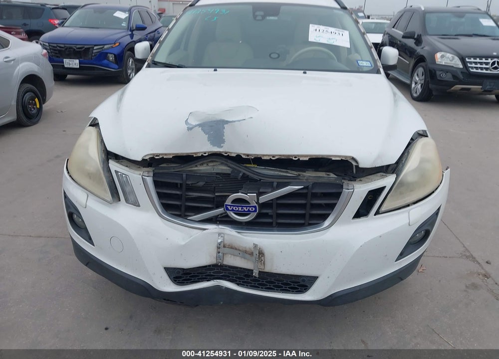 2010 VOLVO XC60 3.2 VIN: YV4982DL4A2102548