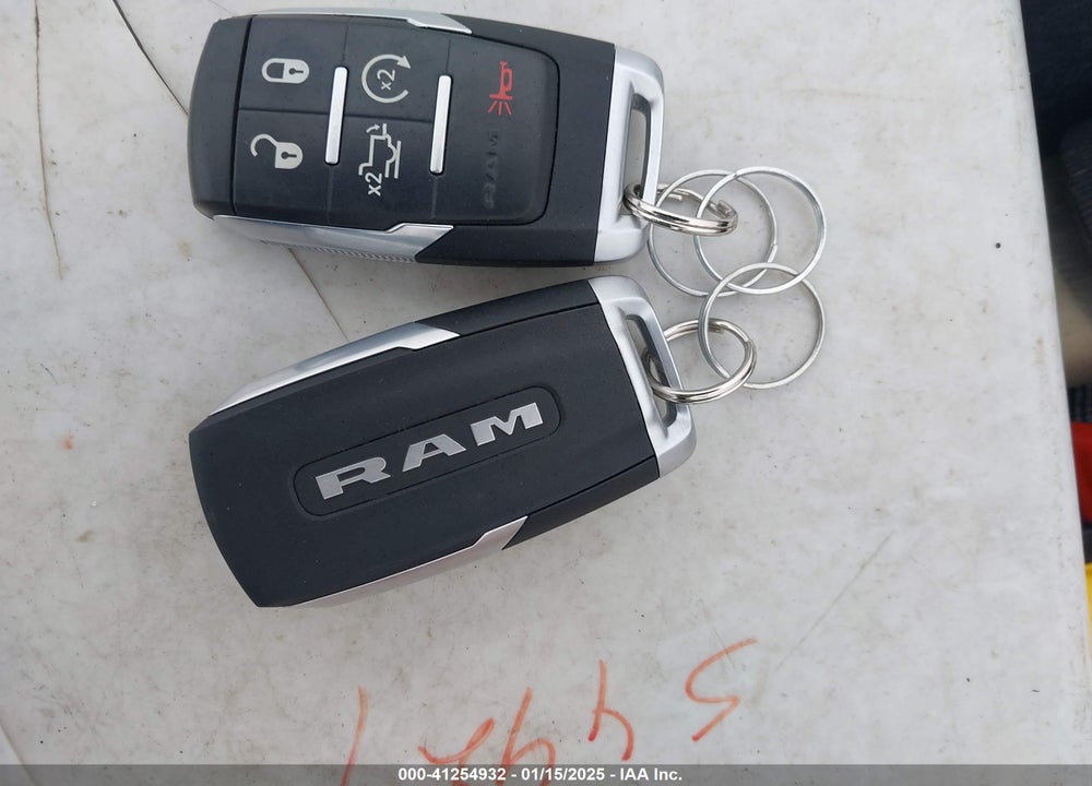 2022 RAM 2500 VIN: 3C6UR5FL0NG229195