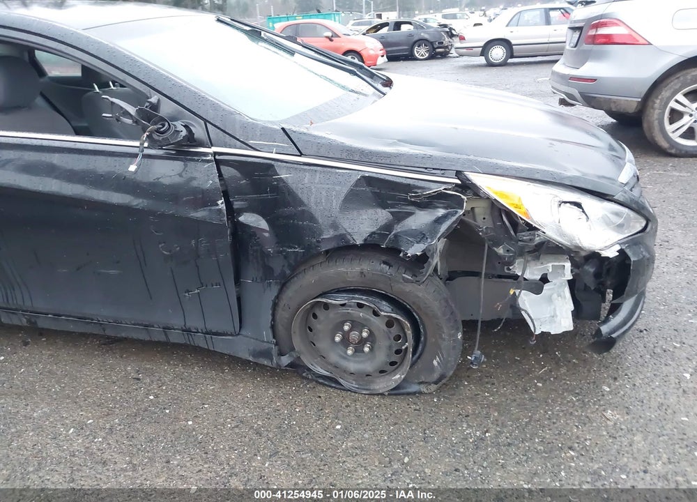 2013 HYUNDAI SONATA VIN: 5NPEB4AC3DH579087