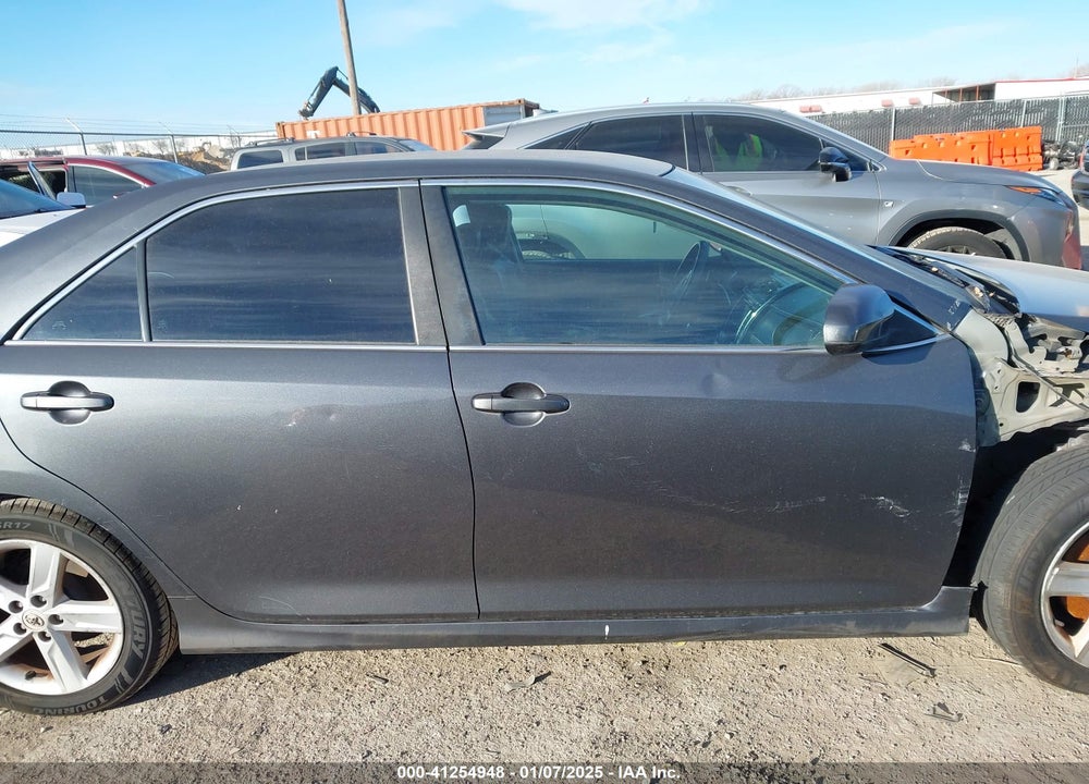 2012 TOYOTA CAMRY SE VIN: 4T1BF1FK7CU049520