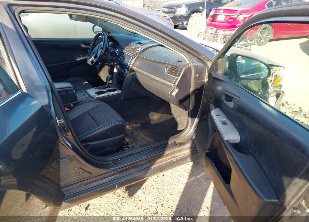 2012 TOYOTA CAMRY SE VIN: 4T1BF1FK7CU049520
