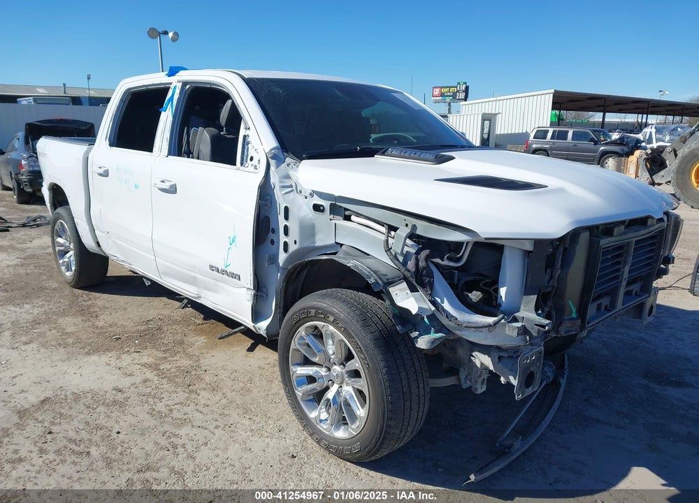 2022 RAM 1500 VIN: 1C6SRFJT8NN418429
