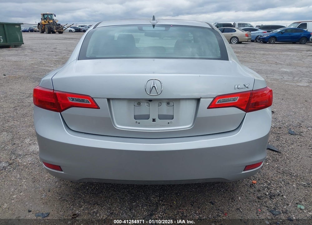 2013 ACURA ILX 2.0L VIN: 19VDE1F54DE007938