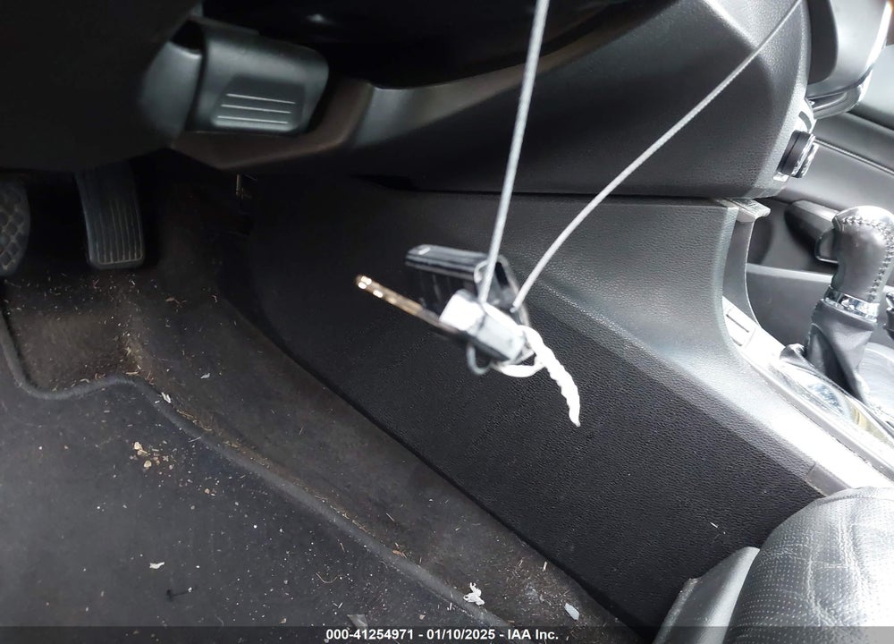 2013 ACURA ILX 2.0L VIN: 19VDE1F54DE007938