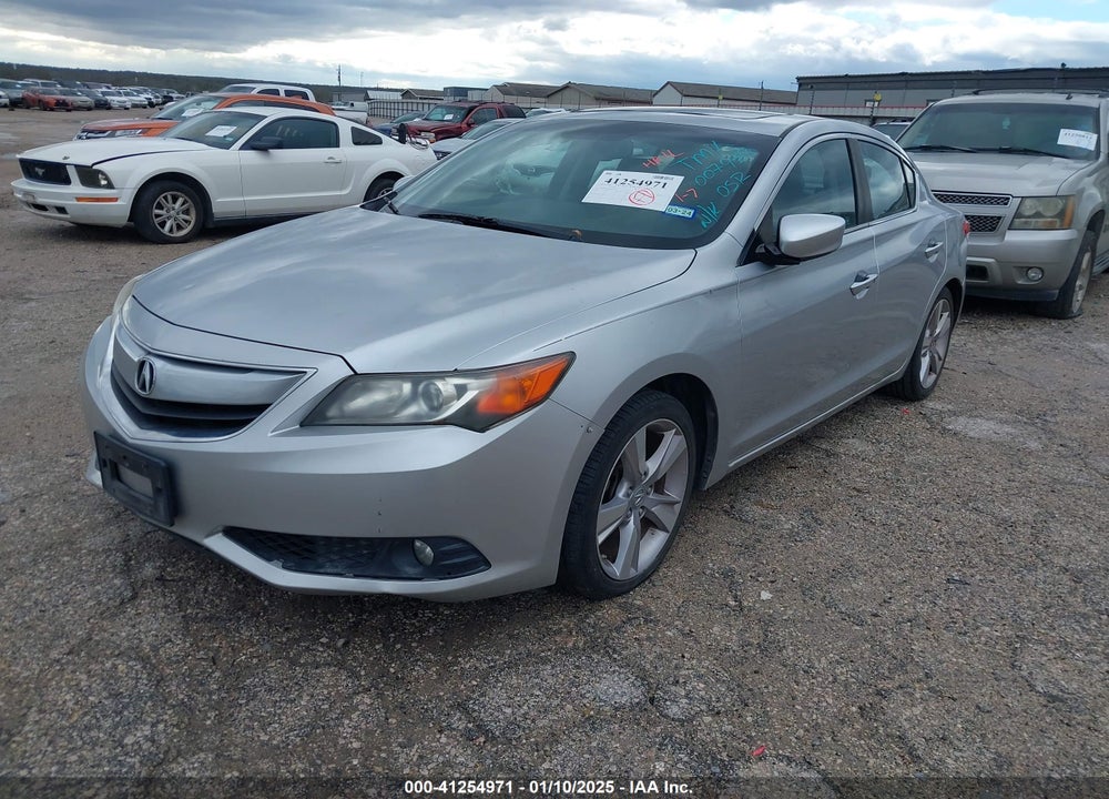 2013 ACURA ILX 2.0L VIN: 19VDE1F54DE007938