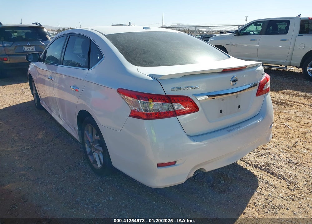 2015 NISSAN SENTRA SR VIN: 3N1AB7AP3FY332034