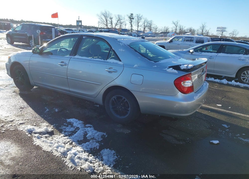 2003 TOYOTA CAMRY LE VIN: 4T1BE32K63U687195