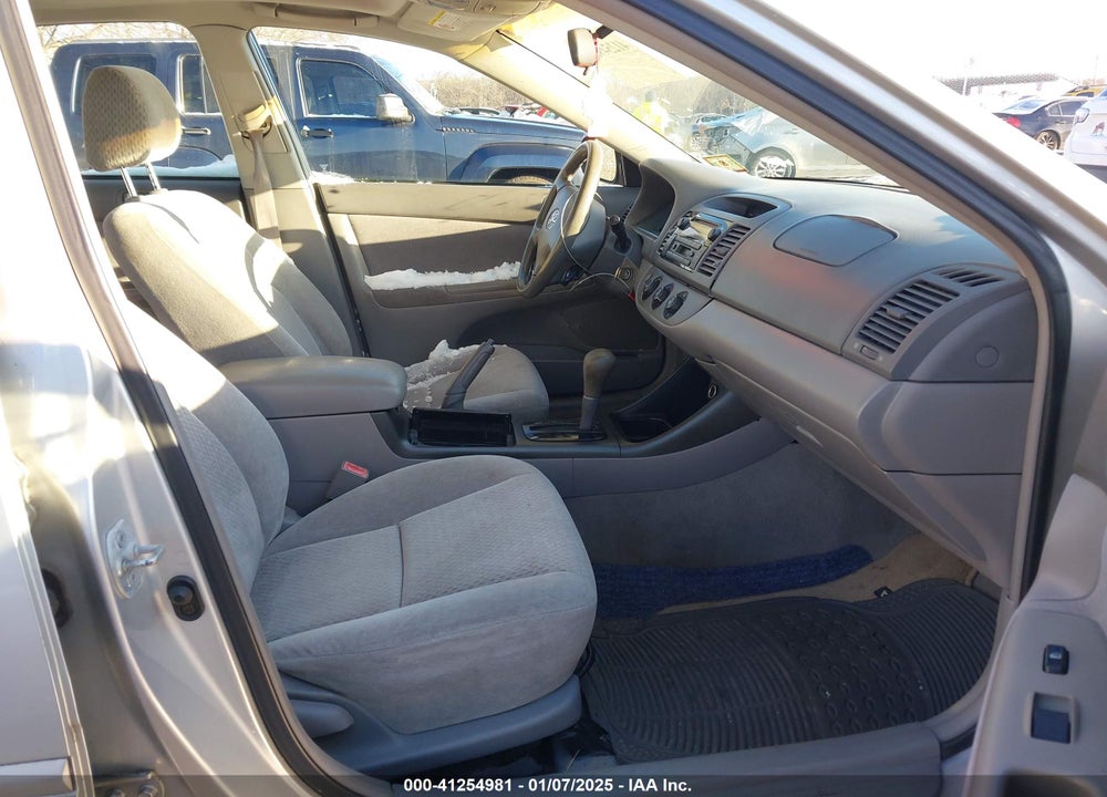 2003 TOYOTA CAMRY LE VIN: 4T1BE32K63U687195