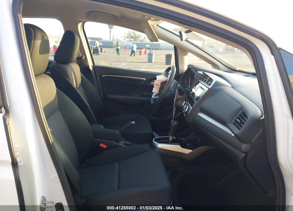 2019 HONDA FIT LX VIN: 3HGGK5H48KM714277