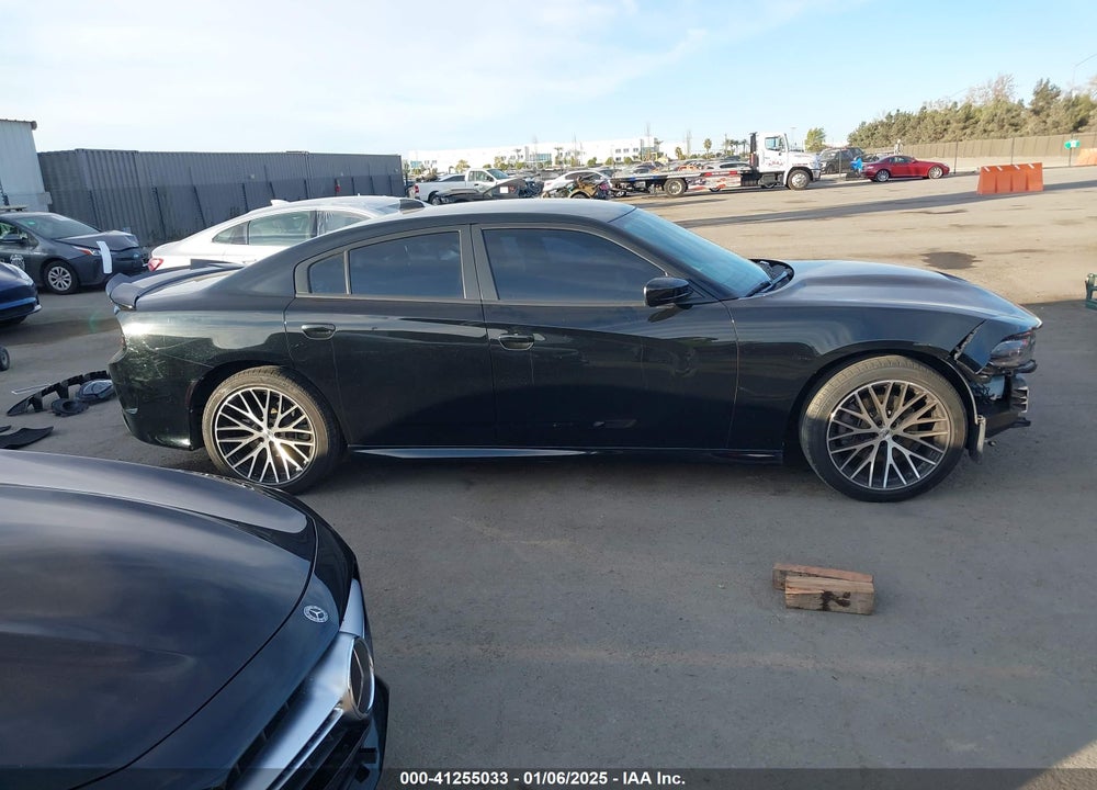 2019 DODGE CHARGER VIN: 2C3CDXCT5KH757138