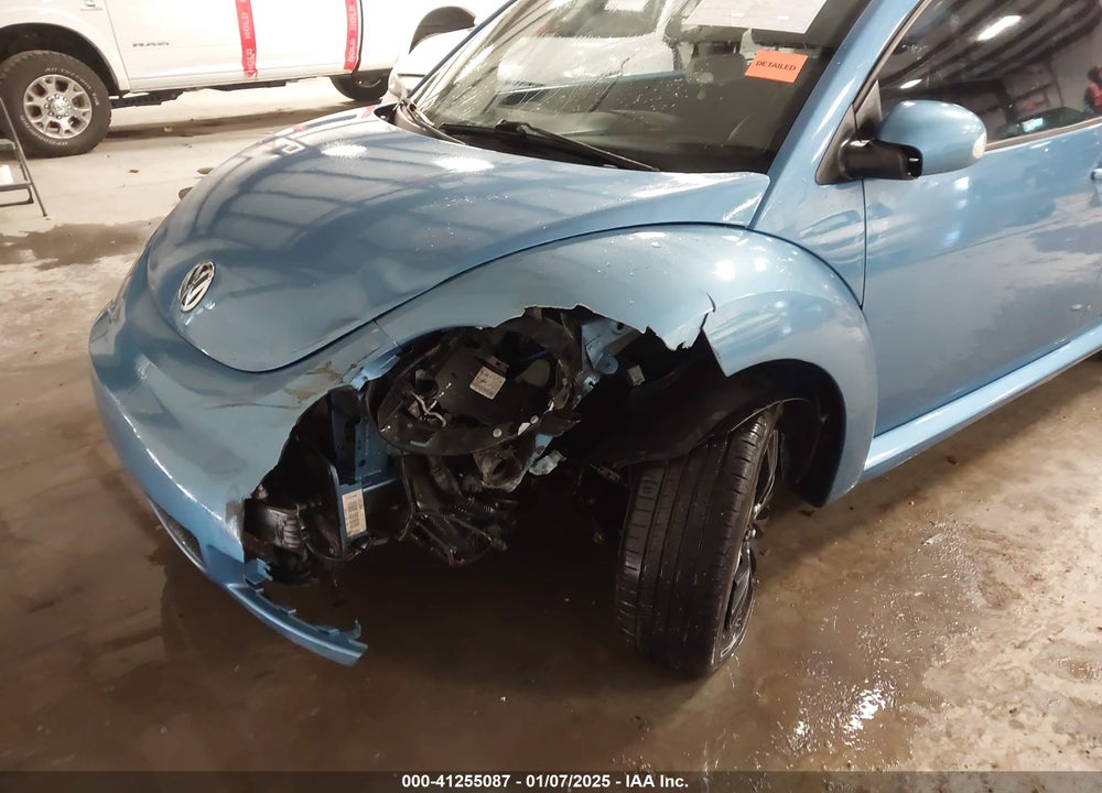 2010 VOLKSWAGEN NEW BEETLE 2.5L FINAL EDITION VIN: 3VWPW3AG4AM003893
