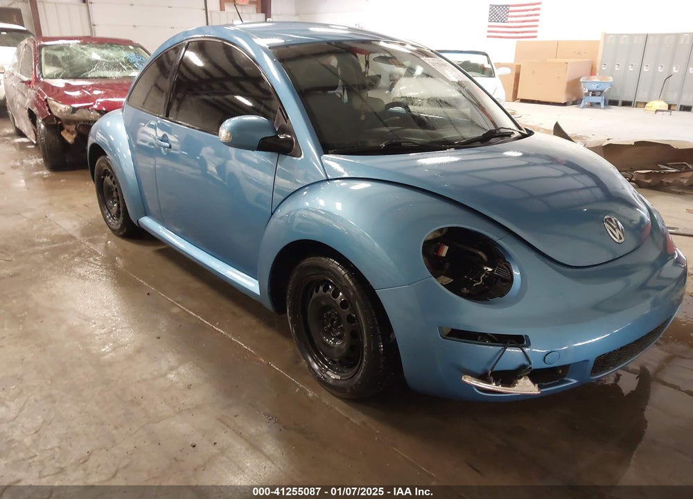2010 VOLKSWAGEN NEW BEETLE 2.5L FINAL EDITION VIN: 3VWPW3AG4AM003893