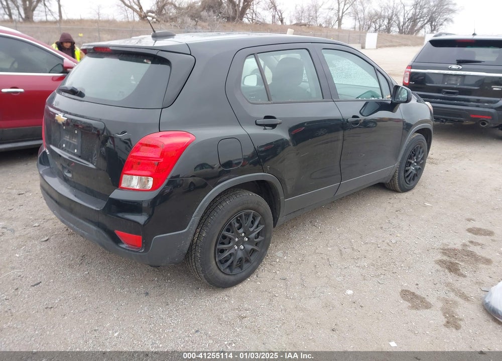 2018 CHEVROLET TRAX LS VIN: 3GNCJKSB6JL249970