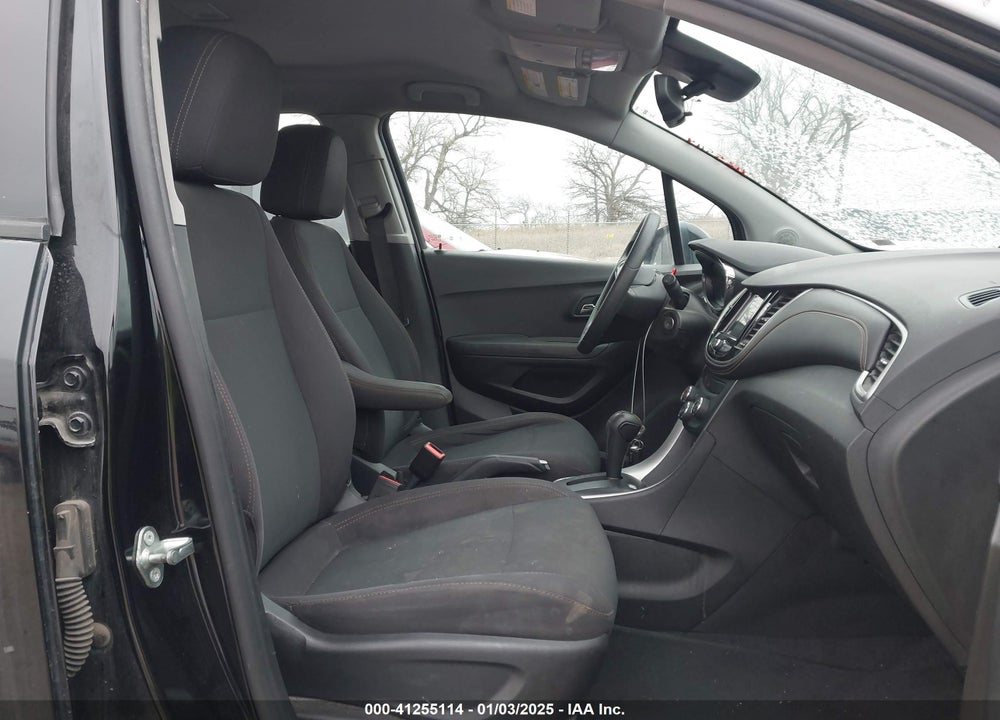 2018 CHEVROLET TRAX LS VIN: 3GNCJKSB6JL249970