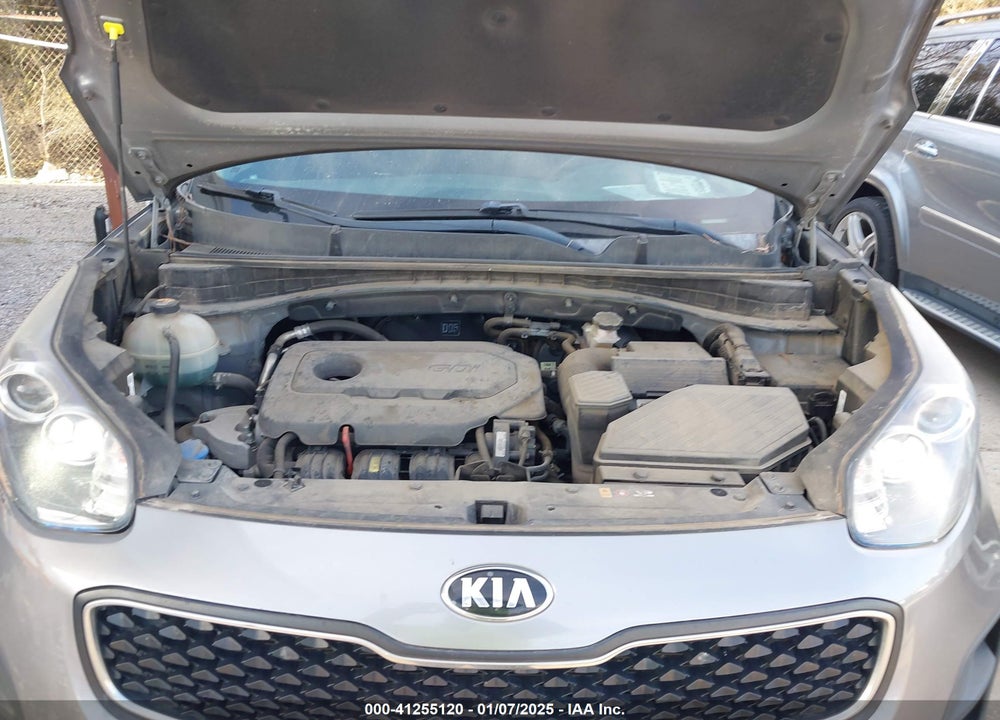 2018 KIA SPORTAGE LX VIN: KNDPM3AC4J7338510