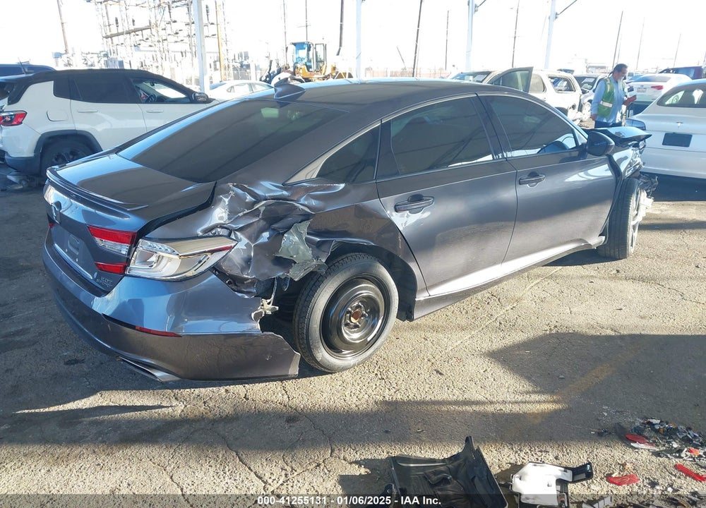 2019 HONDA ACCORD VIN: 1HGCV2F33KA002366