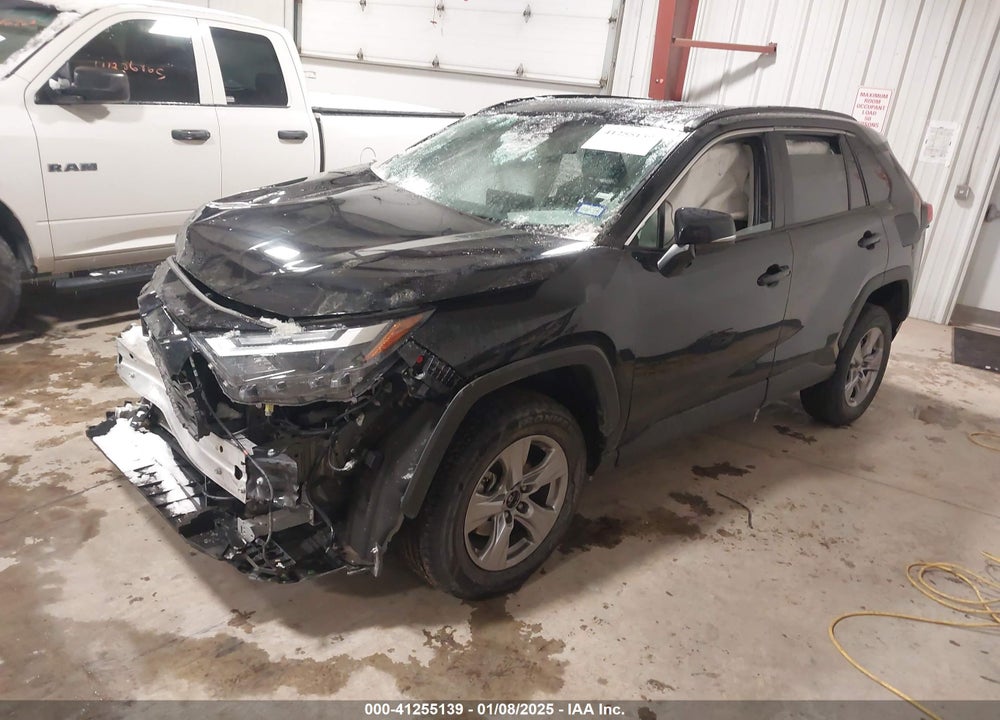 2023 TOYOTA RAV4 XLE VIN: 2T3W1RFV6PW268524