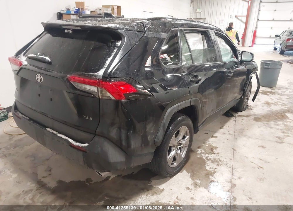 2023 TOYOTA RAV4 XLE VIN: 2T3W1RFV6PW268524