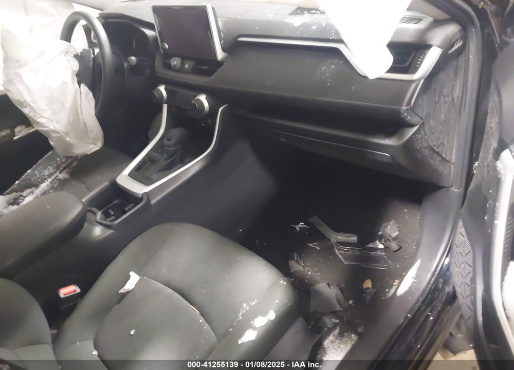 2023 TOYOTA RAV4 XLE VIN: 2T3W1RFV6PW268524