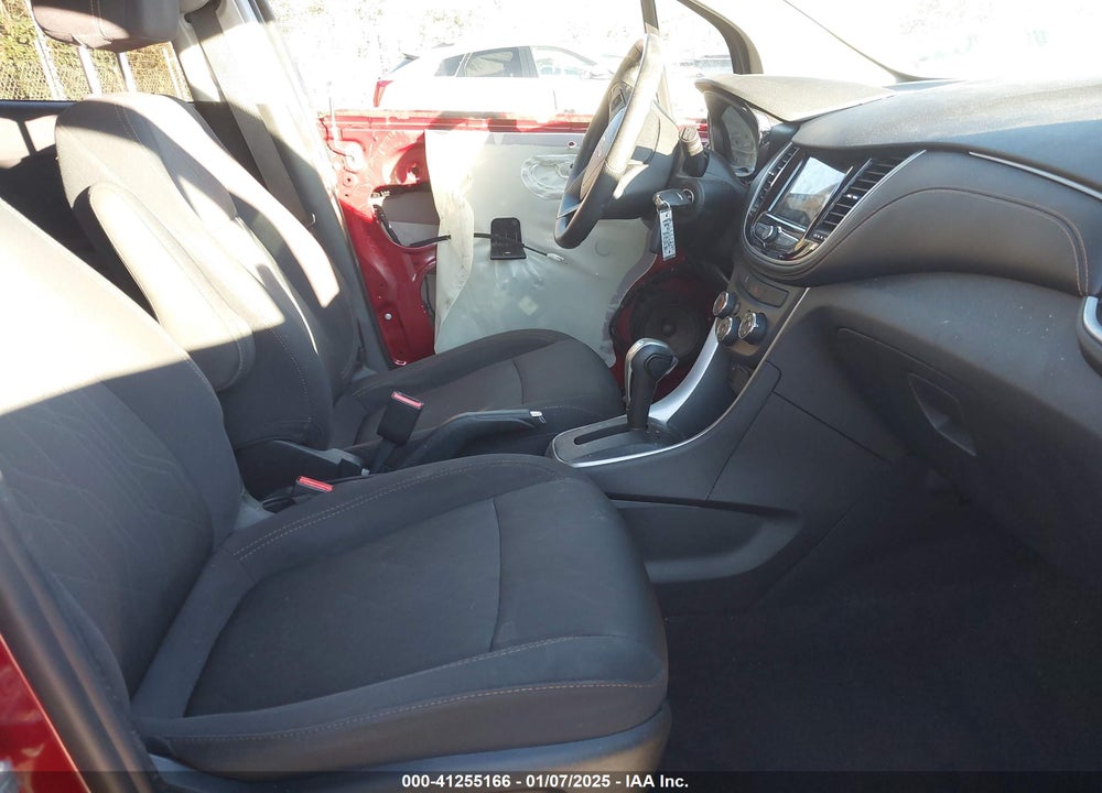 2018 CHEVROLET TRAX LT VIN: 3GNCJLSB9JL331875