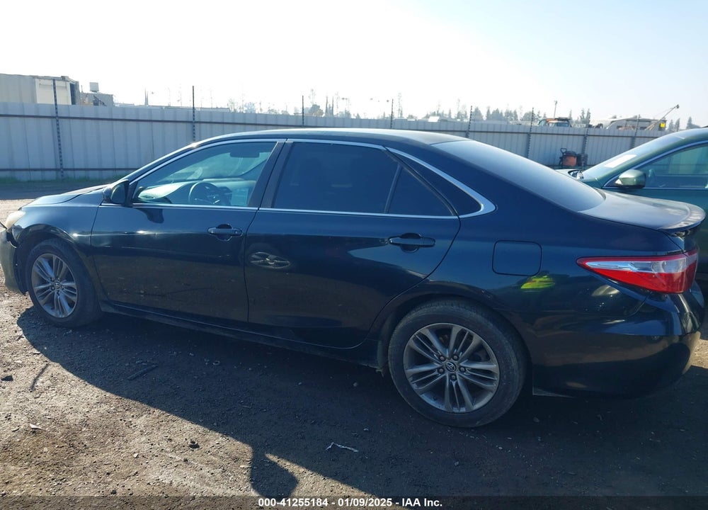 2016 TOYOTA CAMRY SE VIN: 4T1BF1FK4GU525552