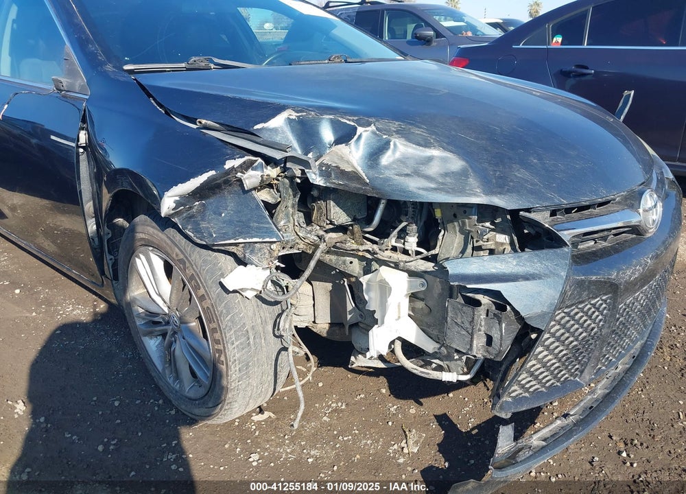 2016 TOYOTA CAMRY SE VIN: 4T1BF1FK4GU525552