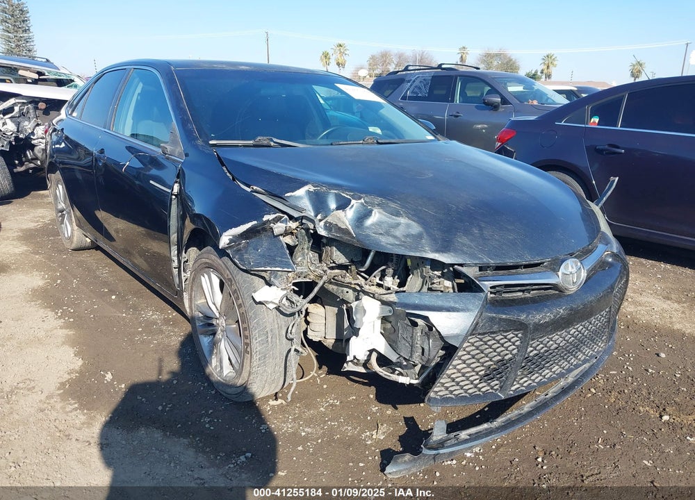 2016 TOYOTA CAMRY SE VIN: 4T1BF1FK4GU525552