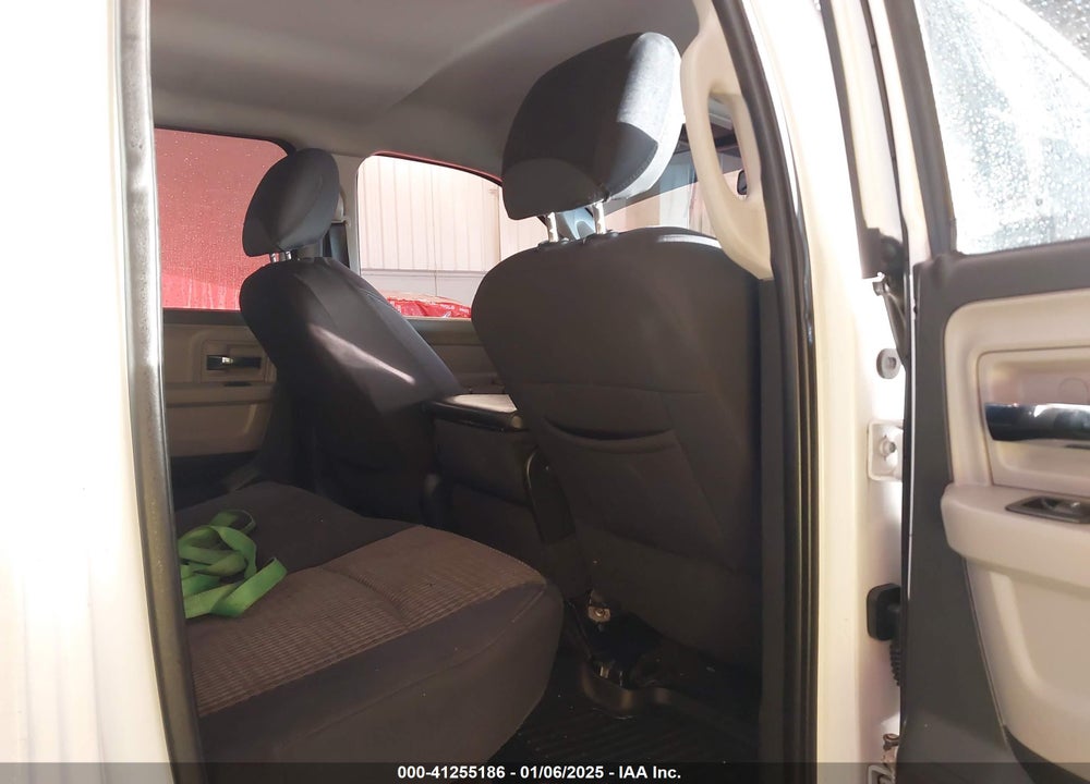 2011 RAM 1500 SLT VIN: 1D7RV1GT0BS638213