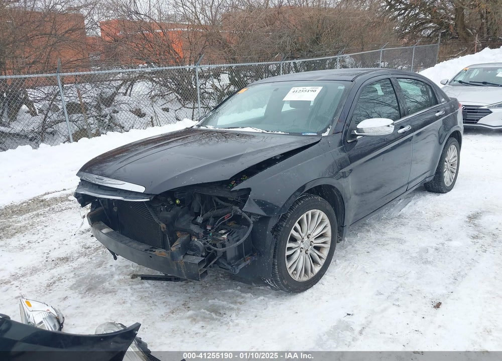 2011 CHRYSLER 200 VIN: 1C3BC2FG9BN527223